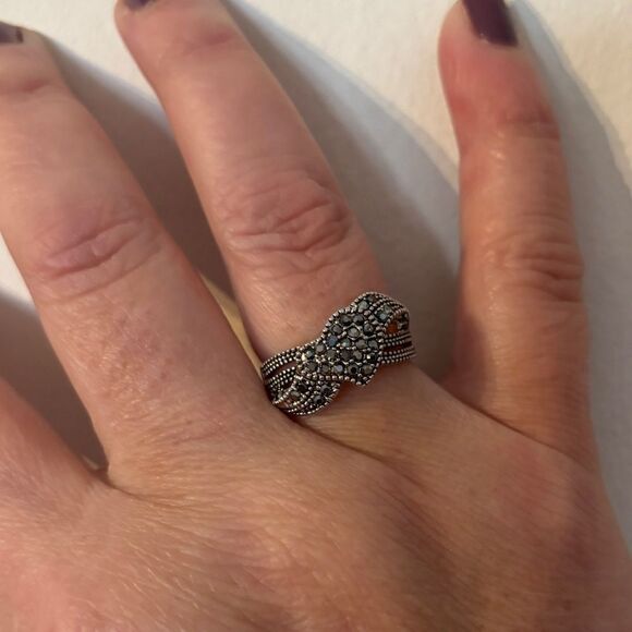 Floating Vintage heart ring in sterling silver sz 6 - Picture 6 of 9